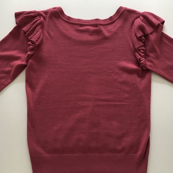 Pink Rose Sweater - Picture 4 of 5